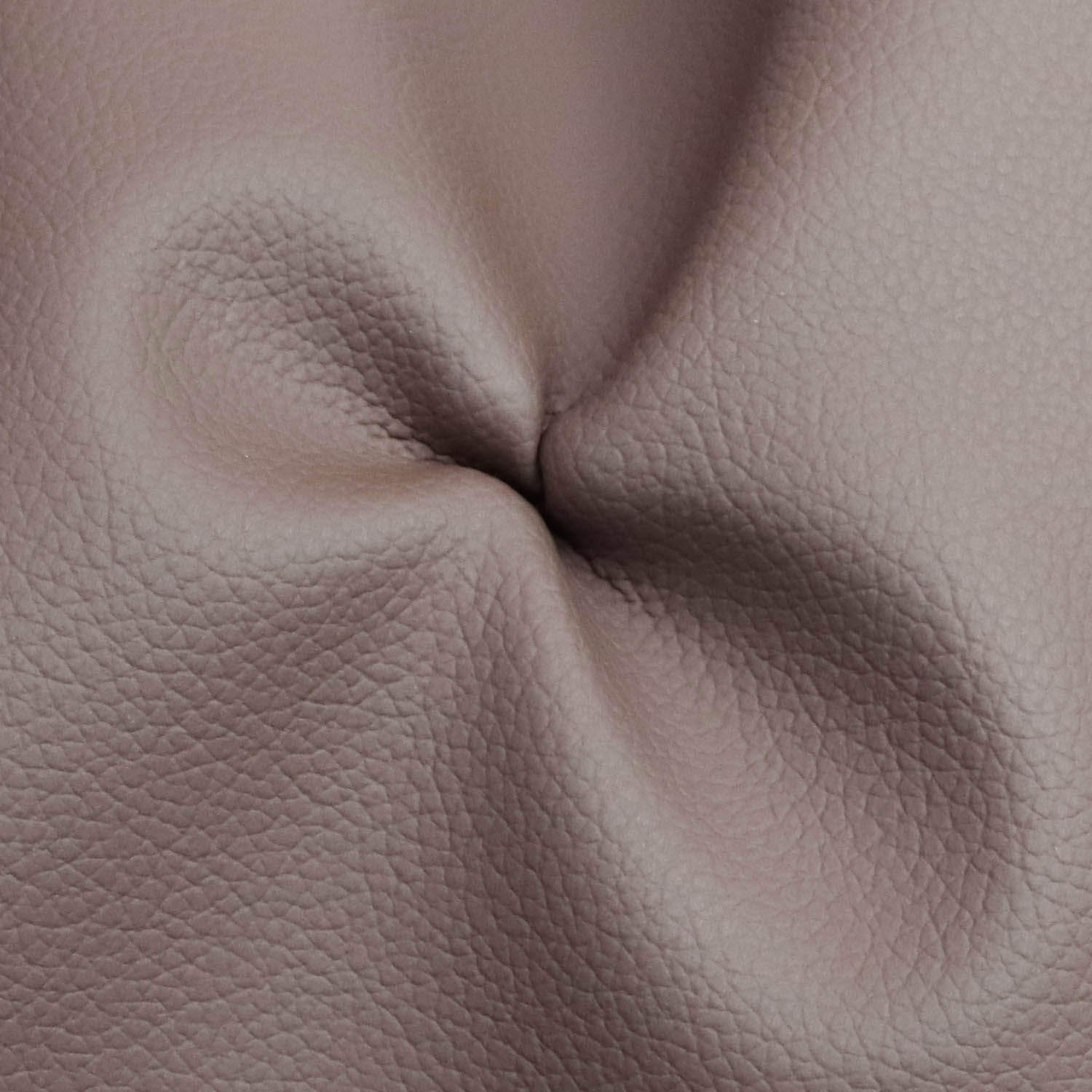 Zhigao Leather Factory lansira nadgrajeno serijo sintetičnega usnja za avtomobile za globalni trg notranjosti vozil